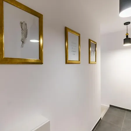 Superapart Galaxy Court * Limassol